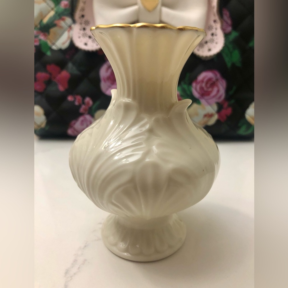 Lenox Textured Leaf Porcelain Vase